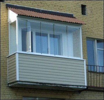Как лучше застеклить балкон
